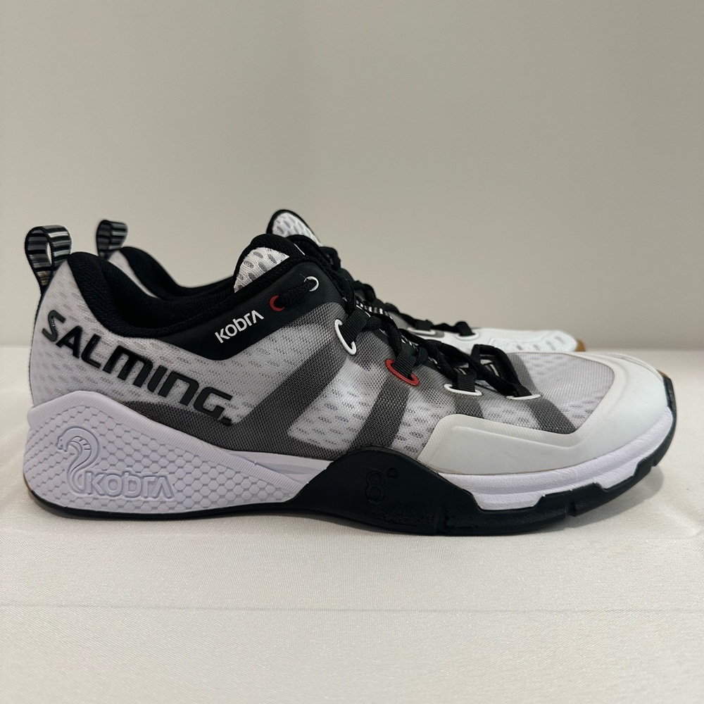 Salming Kobra white and black court shoes 
Brand new 
Size: 11 (29) men